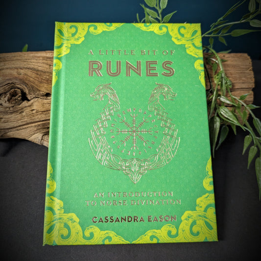 A Little Bit Of Runes - Cassandra Eason image 0