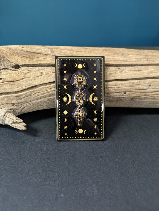 Magnet - 3 Hands image 0