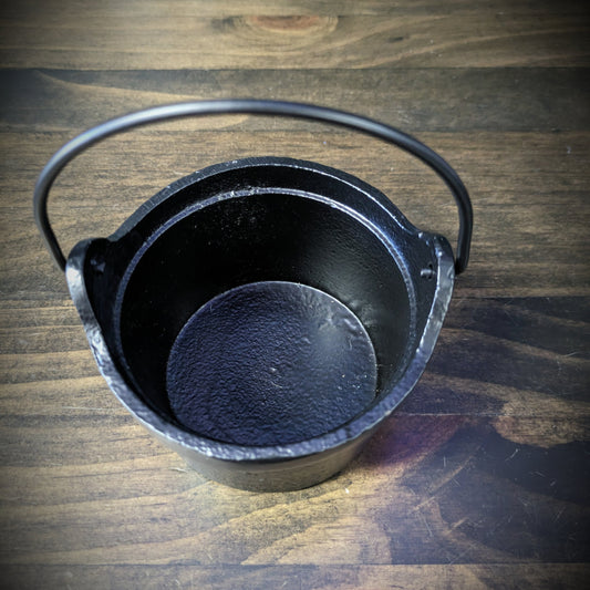 Cast Iron Cauldron Bucket image 1