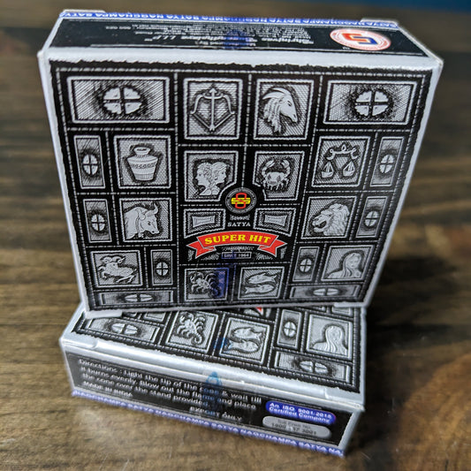 Cones - Super hit image 0