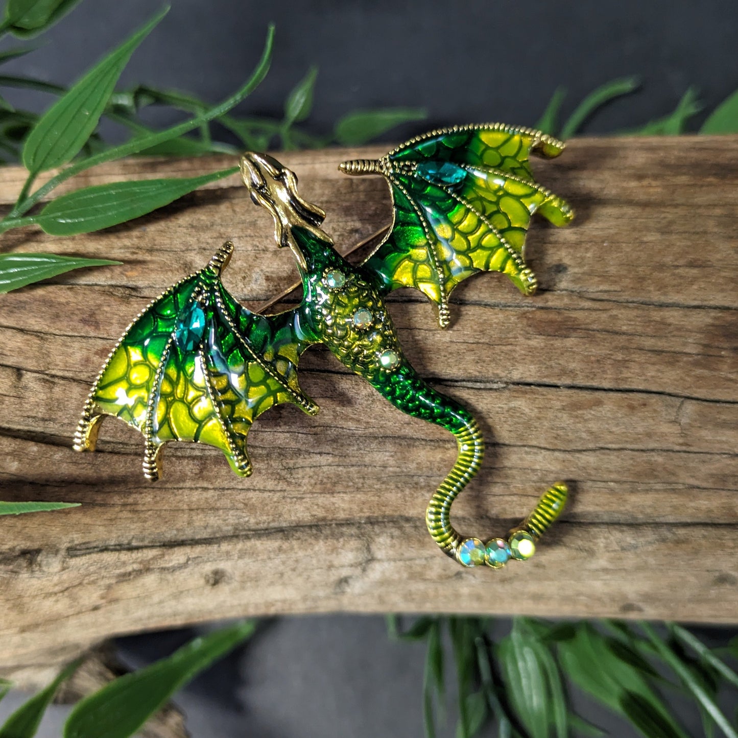 Dragon Brooch - Green image 0