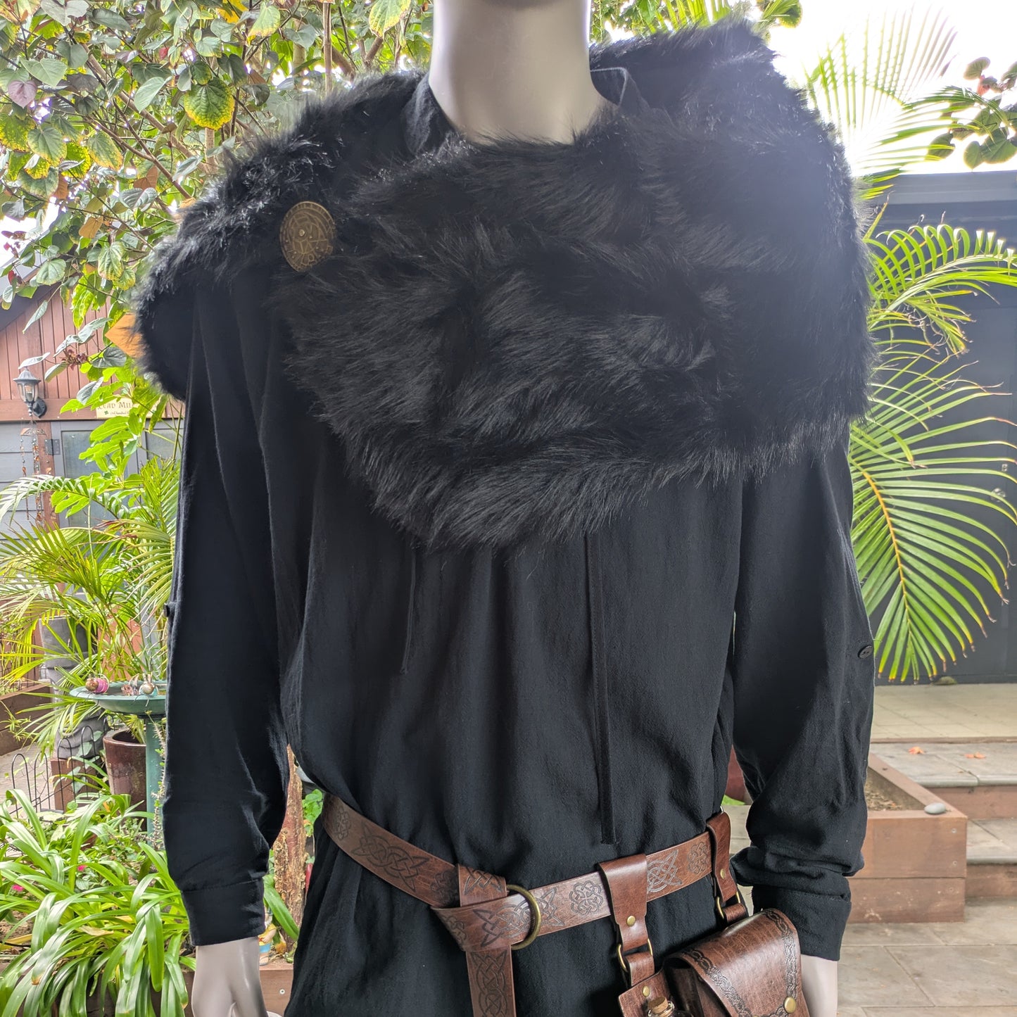 Medieval Shawl/Wrap - Black