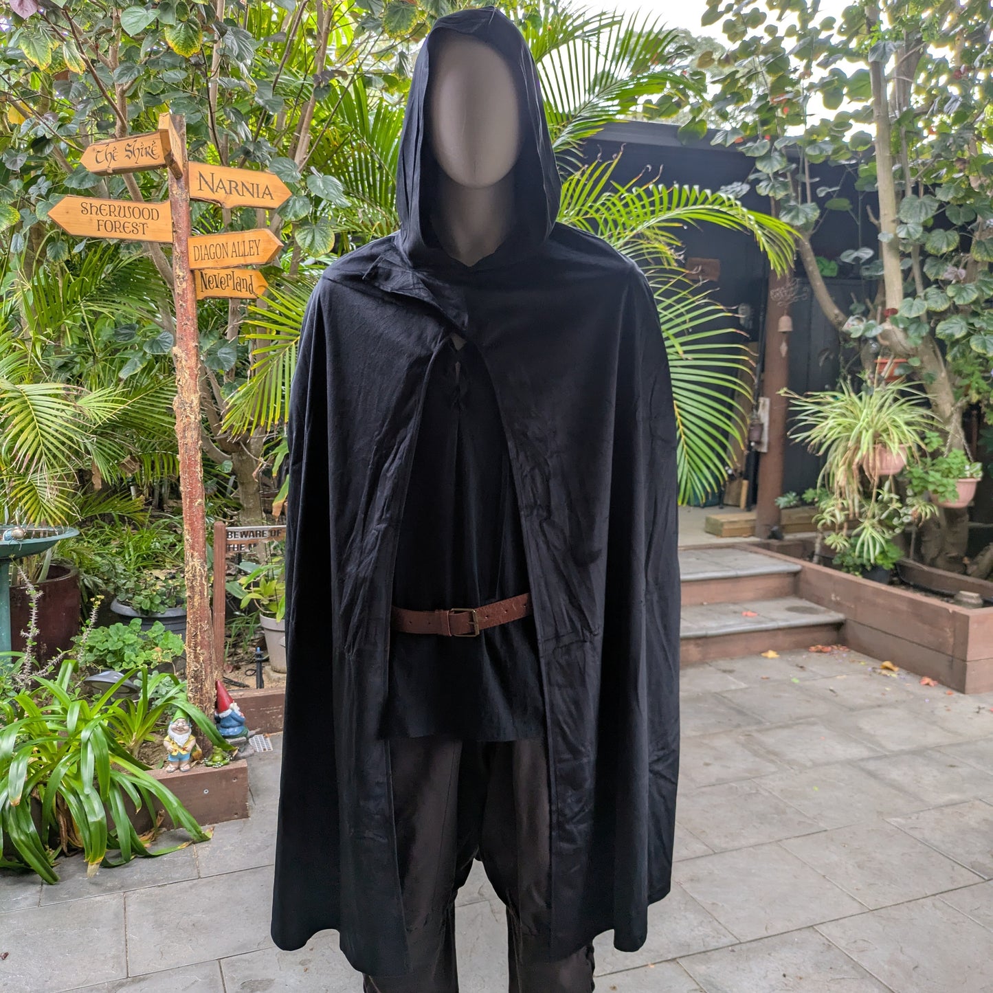 Medieval Cloak - black