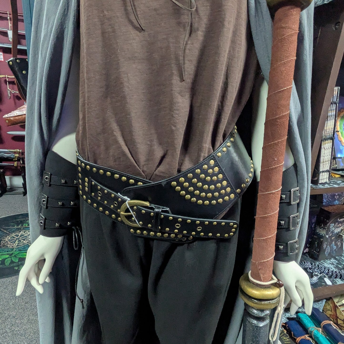 Medieval Bracers with Buckle - black