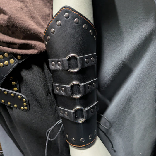 Medieval Bracers - Black