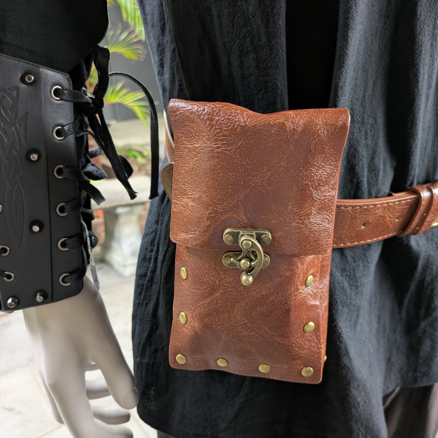Medieval Bag & Belt - brown