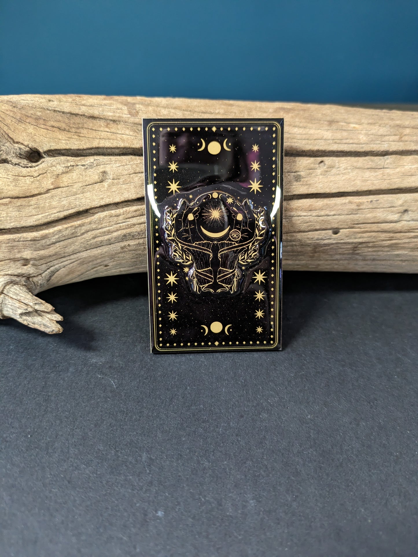 Magnet - Crystal Ball image 0