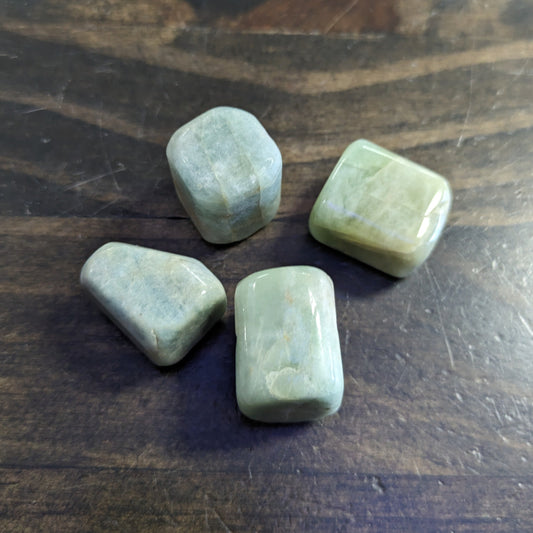 Aquamarine Crystal - Tumbled image 0