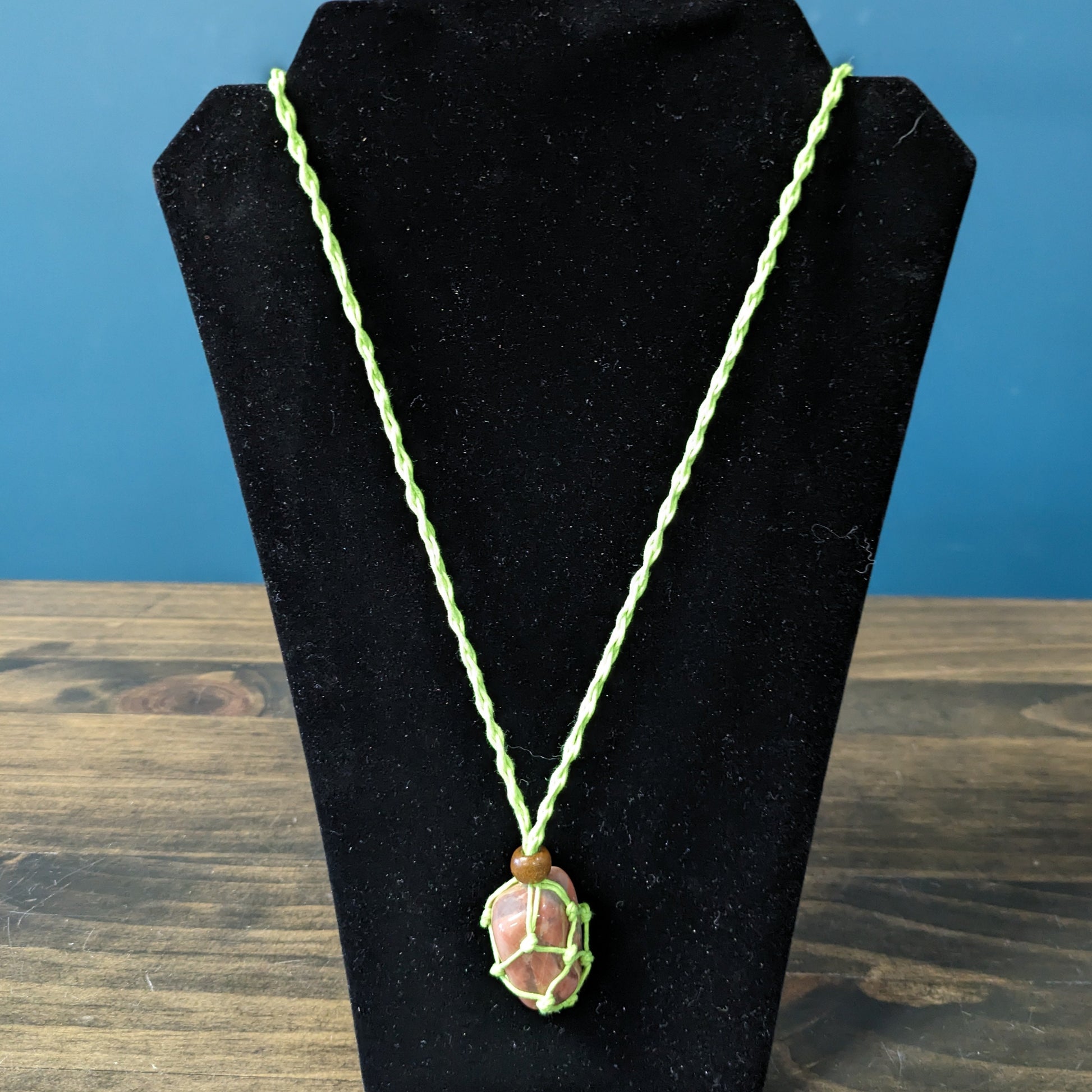 Macrame Necklace - Green image 0