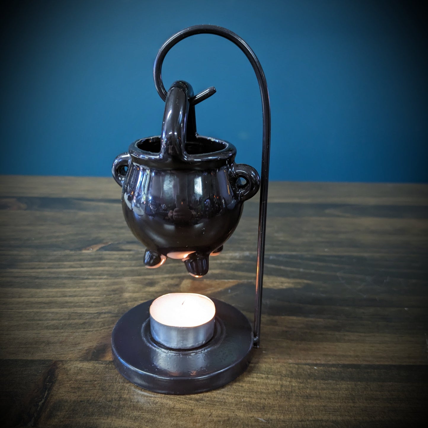 Hanging Cauldron Oil Burner image 0