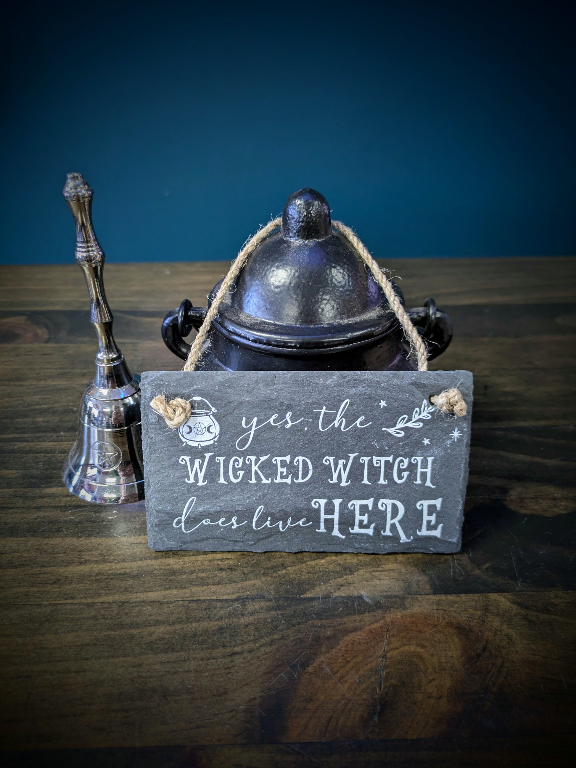 Yes, the Wicked Witch Lives Here - slate sign image 0