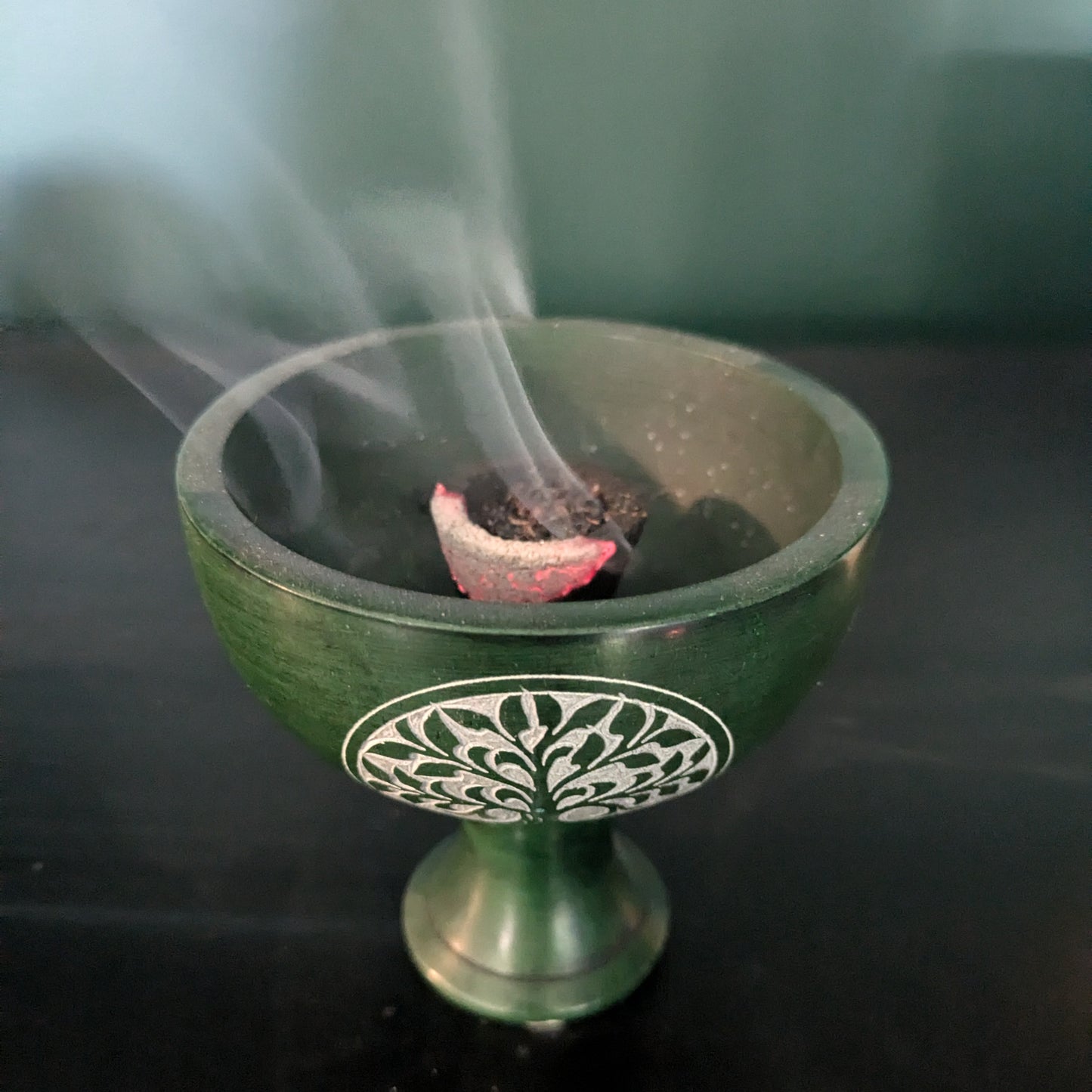 Attracts Riches & Fortune - Resin Incense and cups